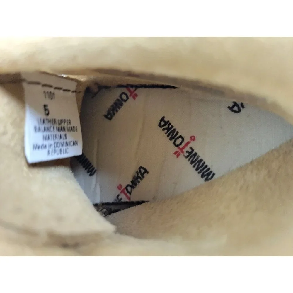 Minnetonka Moccasins 1101‎ - Infants Braid on Cuff Bootie Tan Suede Leather sz 5